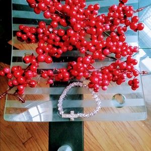 Woman’s cross bracelet